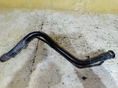 Заливная горловина топливного бака на Honda Cr-V RD5 K20A