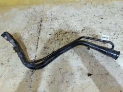 Заливная горловина топливного бака на Honda Cr-V RD5 K20A