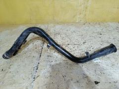 Заливная горловина топливного бака на Honda Cr-V RD5 K20A Фото 2