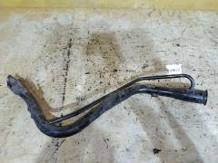 Заливная горловина топливного бака на Honda Cr-V RD5 K20A Фото 2