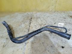 Заливная горловина топливного бака на Honda Cr-V RD5 K20A