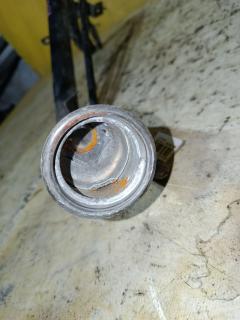 Заливная горловина топливного бака на Honda Cr-V RD5 K20A Фото 3