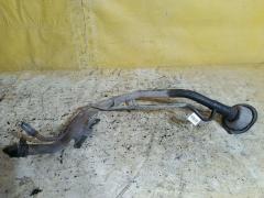 Заливная горловина топливного бака на Nissan X-Trail NT30 QR20DE