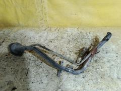 Заливная горловина топливного бака на Nissan X-Trail NT30 QR20DE Фото 2