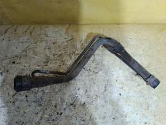 Заливная горловина топливного бака 77201-52050 на Toyota Vitz SCP10 1SZ-FE Фото 2