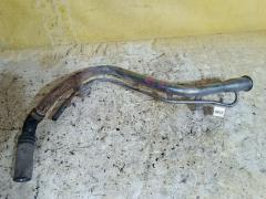 Заливная горловина топливного бака на Honda Cr-V RE4 K24A Фото 3