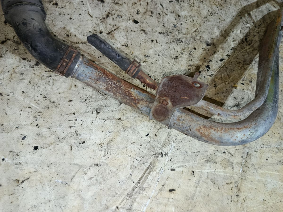 Заливная горловина топливного бака на Honda Cr-V RE4 K24A Фото 2