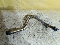 Заливная горловина топливного бака 77201-33210, 77201-33220 на Toyota Camry ACV30 1AZ-FE Фото 2