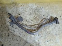 Заливная горловина топливного бака на Nissan Sunny FB15 QG15DE Фото 2