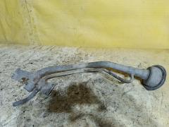 Заливная горловина топливного бака на Nissan Sunny FB15 QG15DE Фото 2