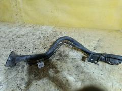 Заливная горловина топливного бака на Nissan Sunny FB15 QG15DE Фото 2