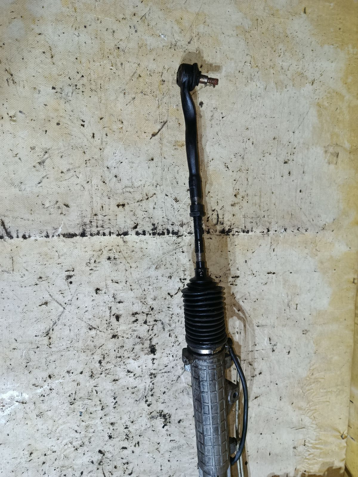 Рулевая рейка 1095165, 1096107, 1096240, 1096280, 1096283, 1096906, 1135508, 1138196, 1140828, 1140946, 1140956, 1140972, 2227191, 2227192, 2900701, 30-73002, 32131094926, 32131095165, 32131096107, 32131096240, 32131096280, 32131096286, 32131096906, 32131135508, 32131138196, 32131140828, 32131140946, 32131140956, 32131140972, 32132227191, 32132227192, 32136750200, 32136753434, 32136753438, 32136753446, 32136753807, 32136753853, 32136755065, 32136757338, 32136757651, 52223, 6750200, 6753434, 6753438, 6753446, 6753807, 6753853, 6755065, 6757338, 6757651, CR-043-6467, CR-043-E36, DSR576L, KS01001464, SR2576 на Bmw 3-Series E36 M50 Фото 2