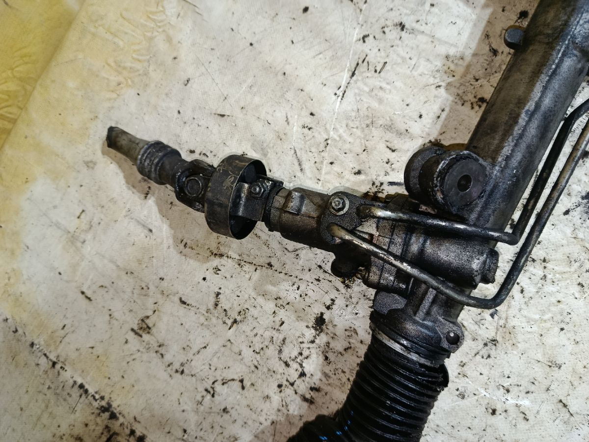 Рулевая рейка на Mercedes-Benz C-Class W203 Фото 6