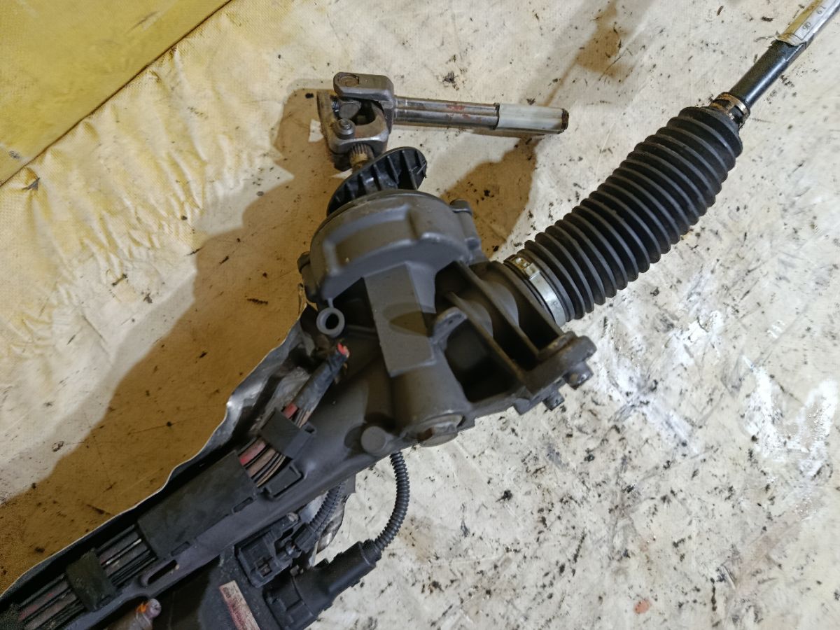 Рулевая рейка 1K1909144 на Volkswagen Golf V 1K Фото 8