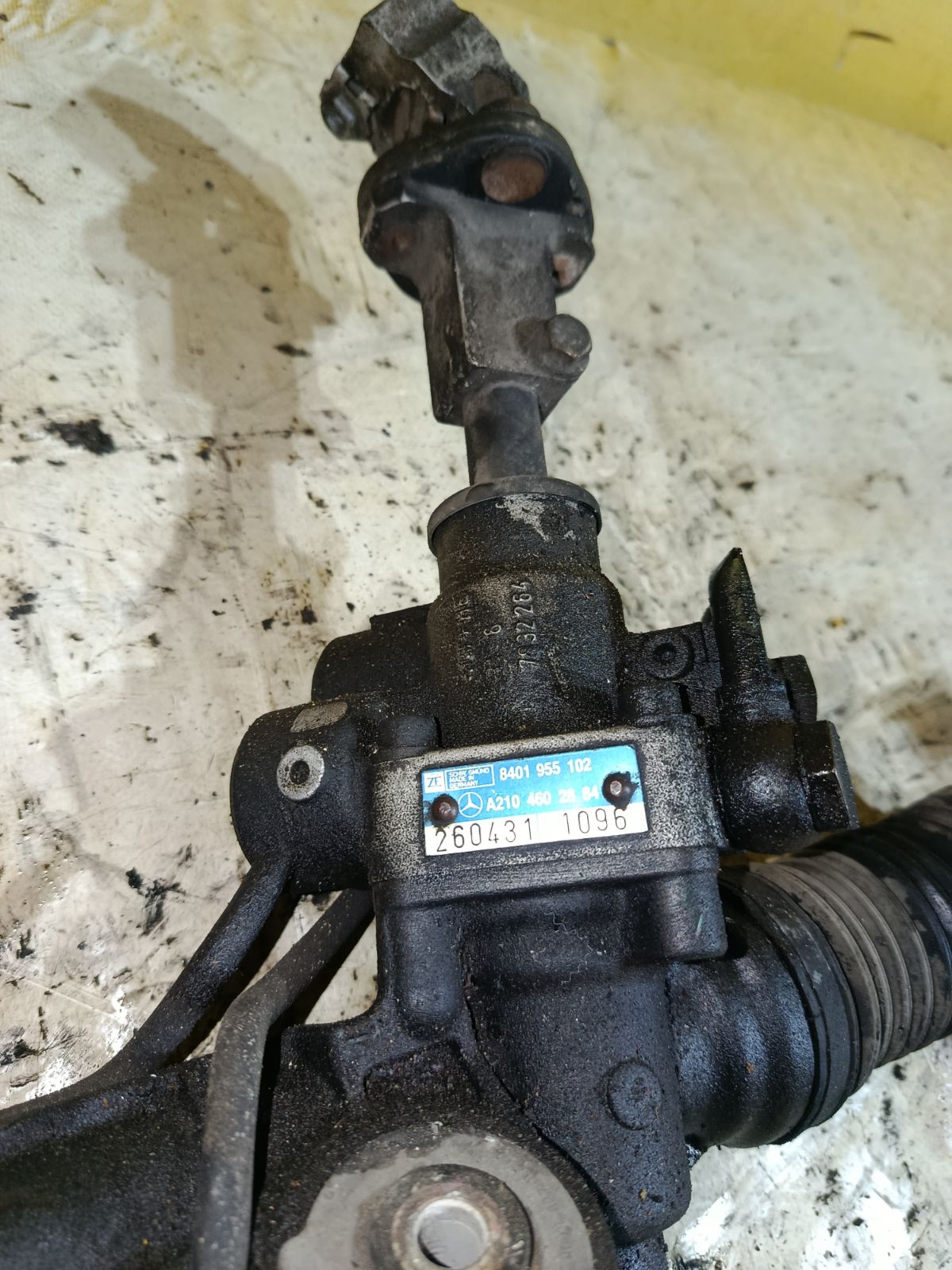 Рулевая рейка A2104602884 на Mercedes-Benz E-Class W210.053 104.945 Фото 5