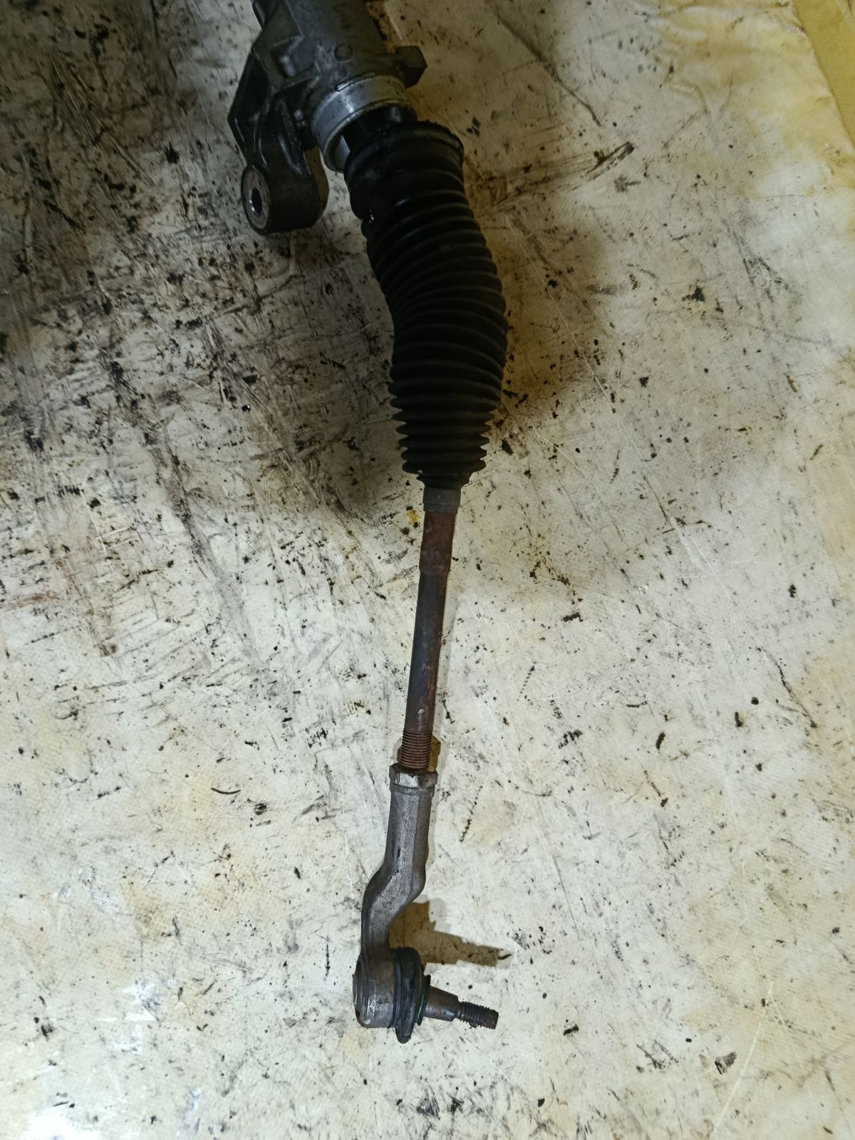 Рулевая рейка на Ford Focus 2 Фото 6