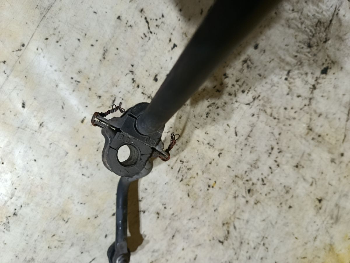 Стабилизатор на Honda Cr-V RD5 K20A Фото 3