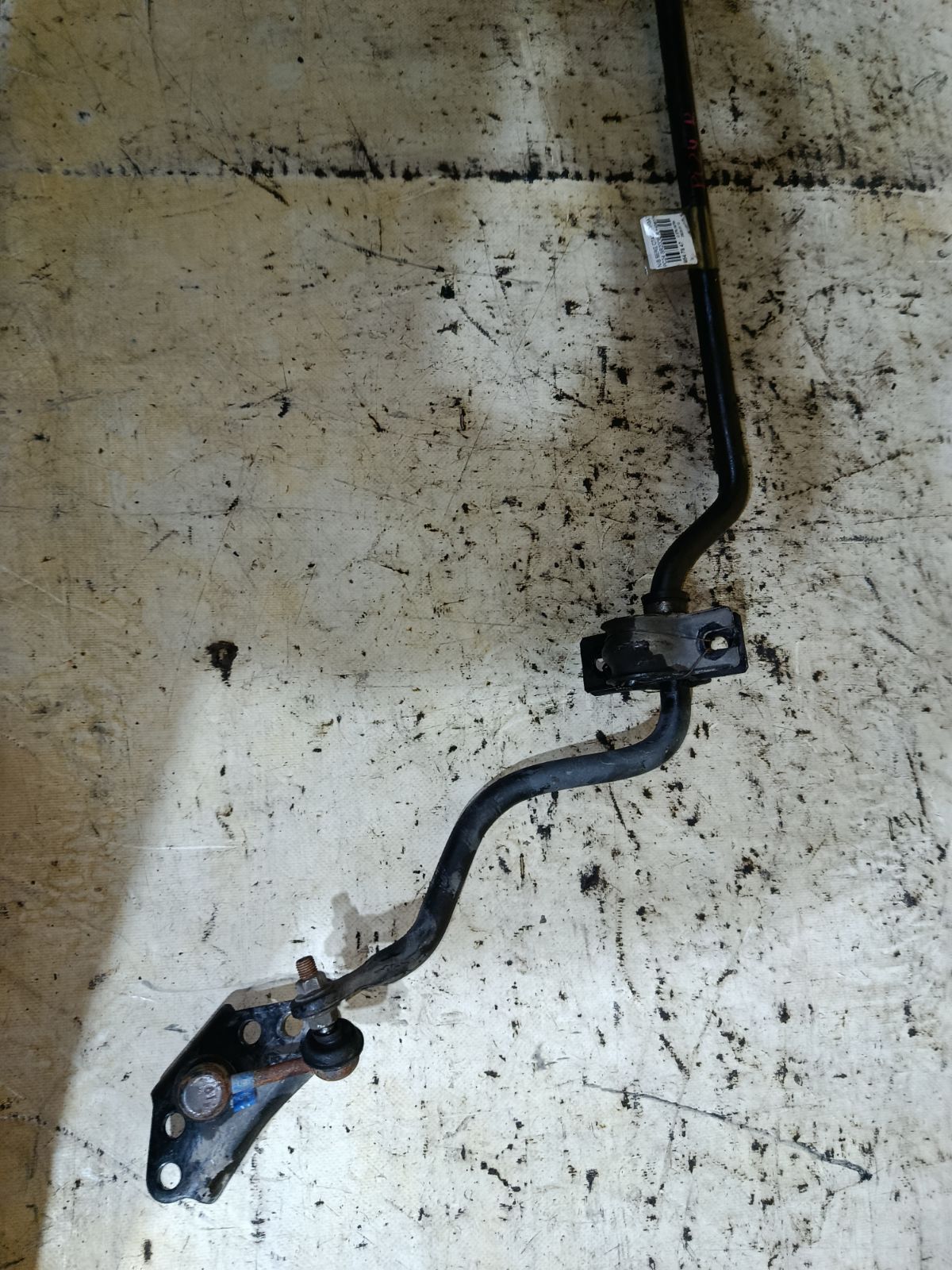 Стабилизатор на Nissan Serena PC24 SR20DE Фото 3