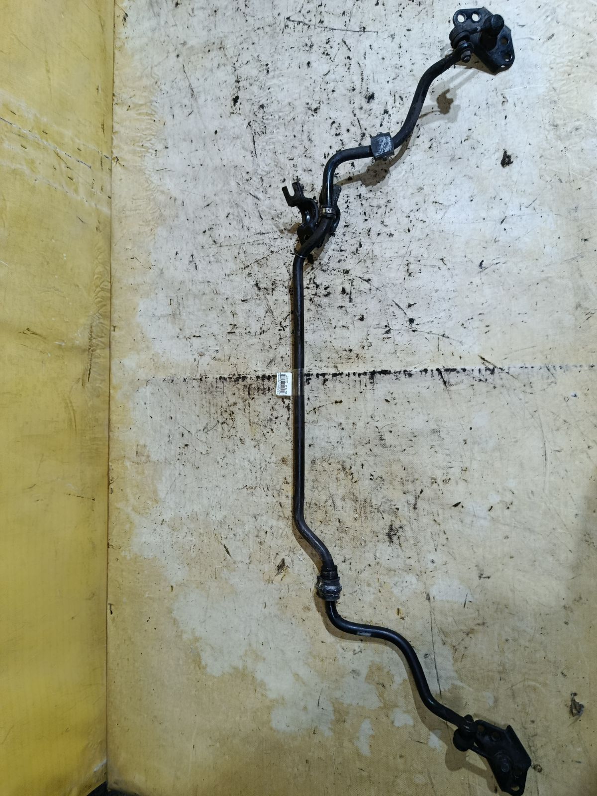 Стабилизатор на Nissan Serena PC24 SR20DE Фото 1