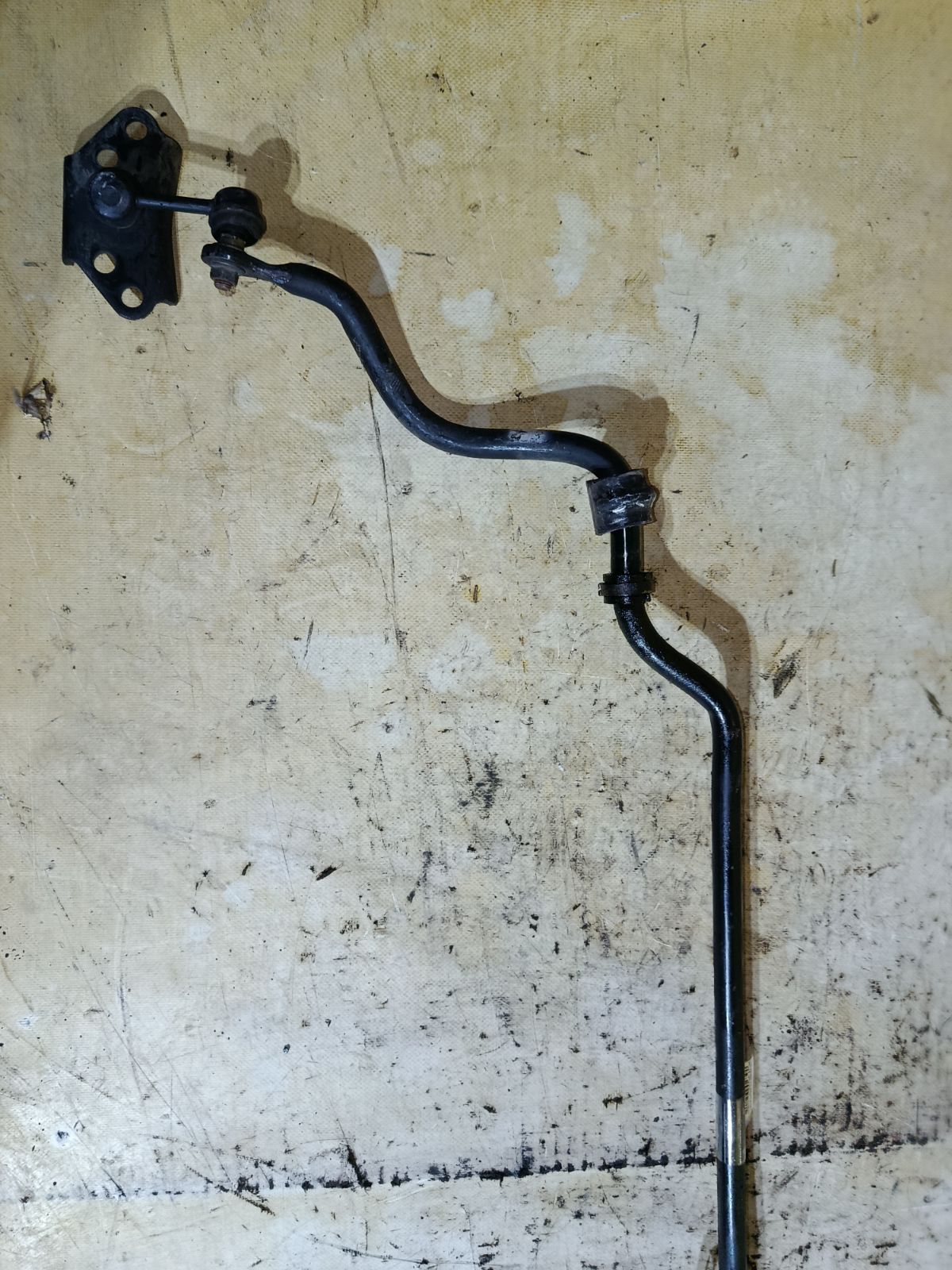 Стабилизатор на Nissan Serena PC24 SR20DE Фото 2