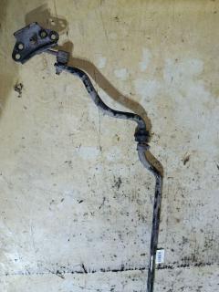 Стабилизатор на Nissan Serena PC24 SR20DE Фото 2