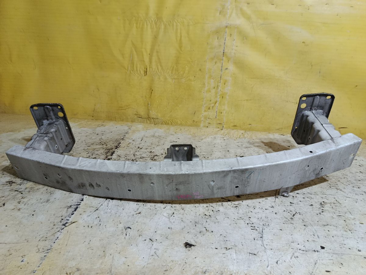 Жесткость бампера на Suzuki Sx4 YA21S Фото 1