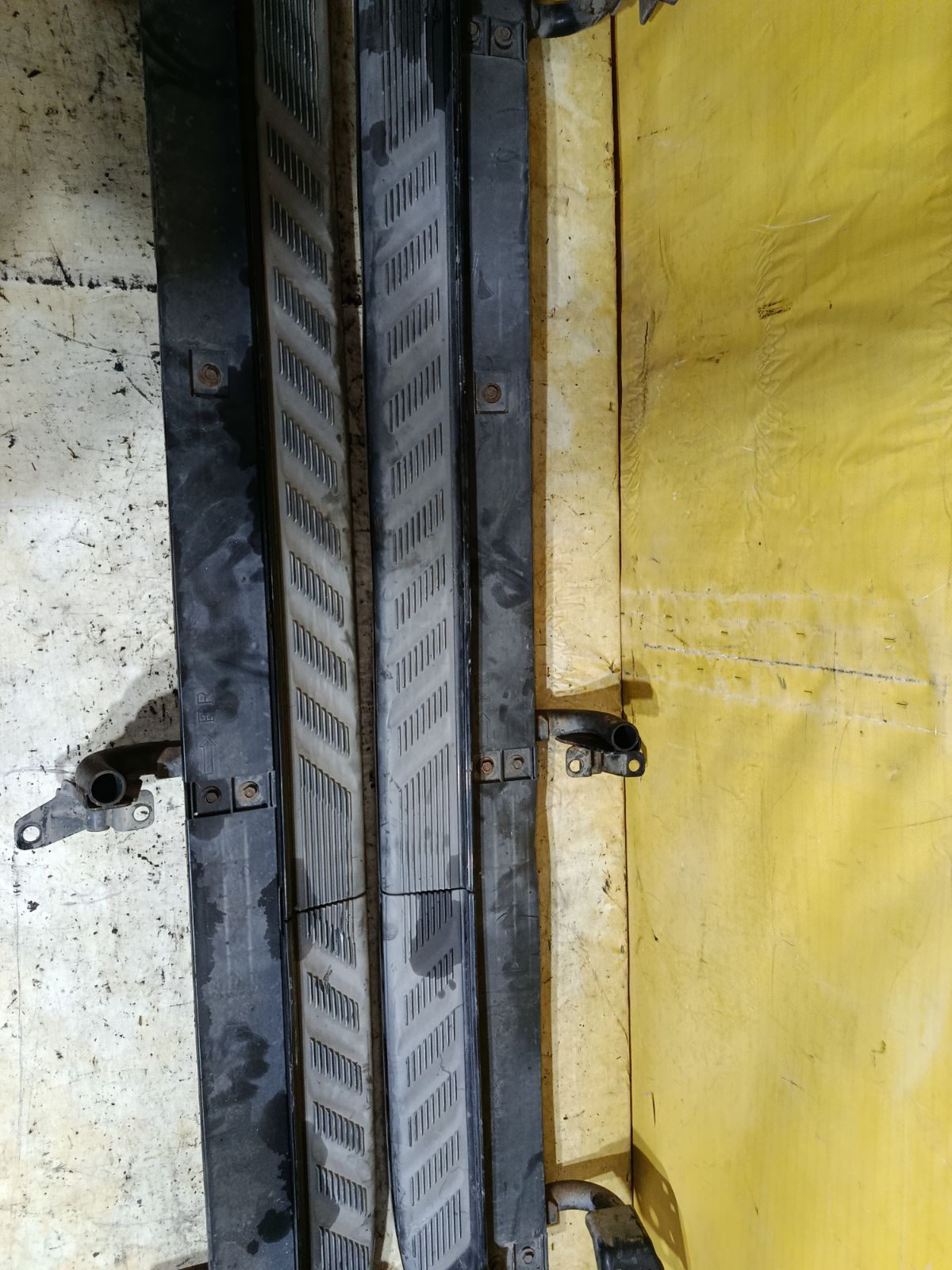 Подножка на Infiniti Qx4 R50 Фото 4