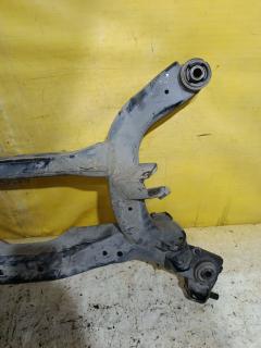 Балка подвески на Nissan Teana J31 VQ23DE Фото 12