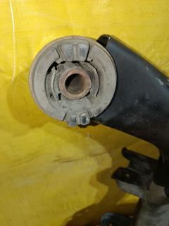 Балка подвески на Nissan Teana J31 VQ23DE Фото 4