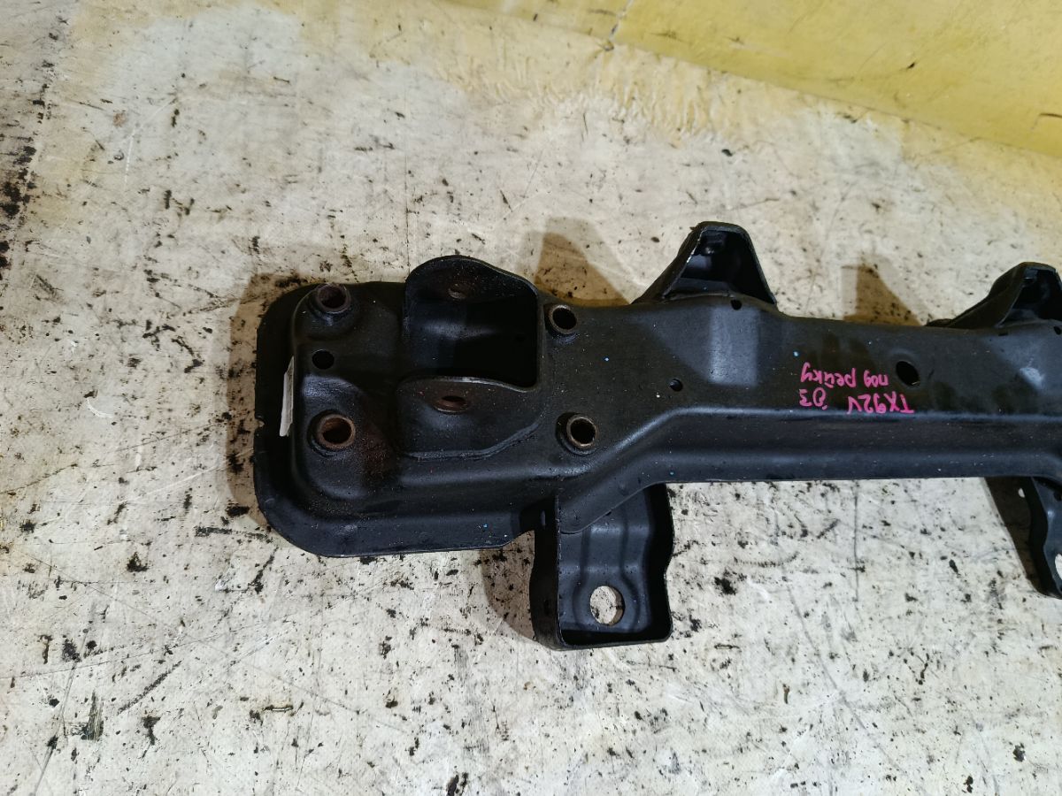 Балка под ДВС на Suzuki Grand Vitara TX92W H27A Фото 2