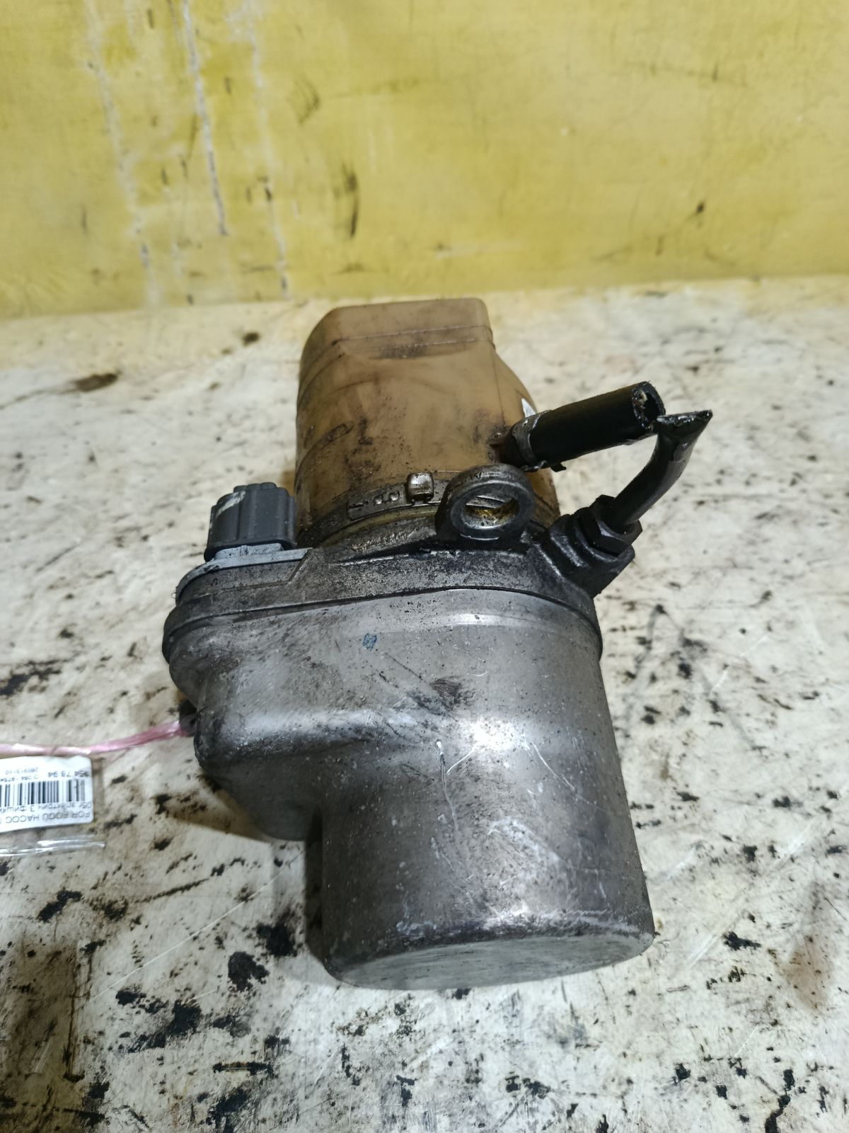 Насос гидроусилителя на Ford Focus 2 Фото 3