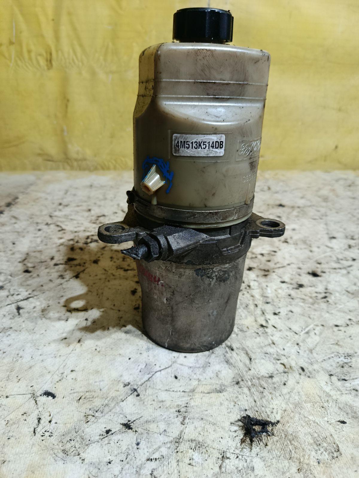 Насос гидроусилителя 4M51-3K514-DB на Ford Focus 2 Фото 2