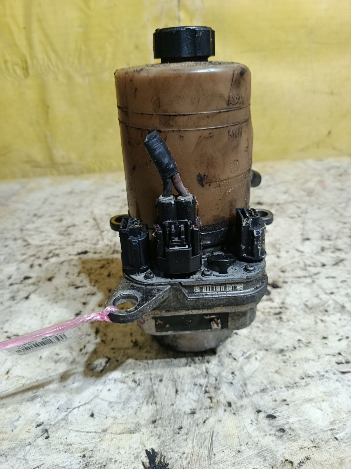 Насос гидроусилителя на Ford Focus 2 Фото 1