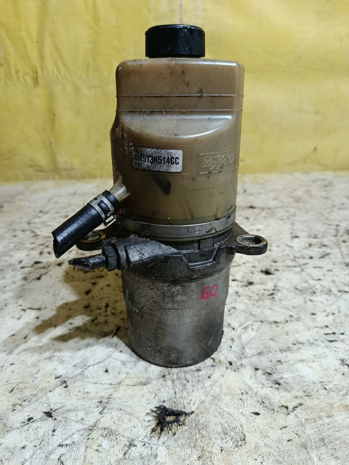 Насос гидроусилителя 4M51-3K514-CC на Ford Focus 2 Фото 2