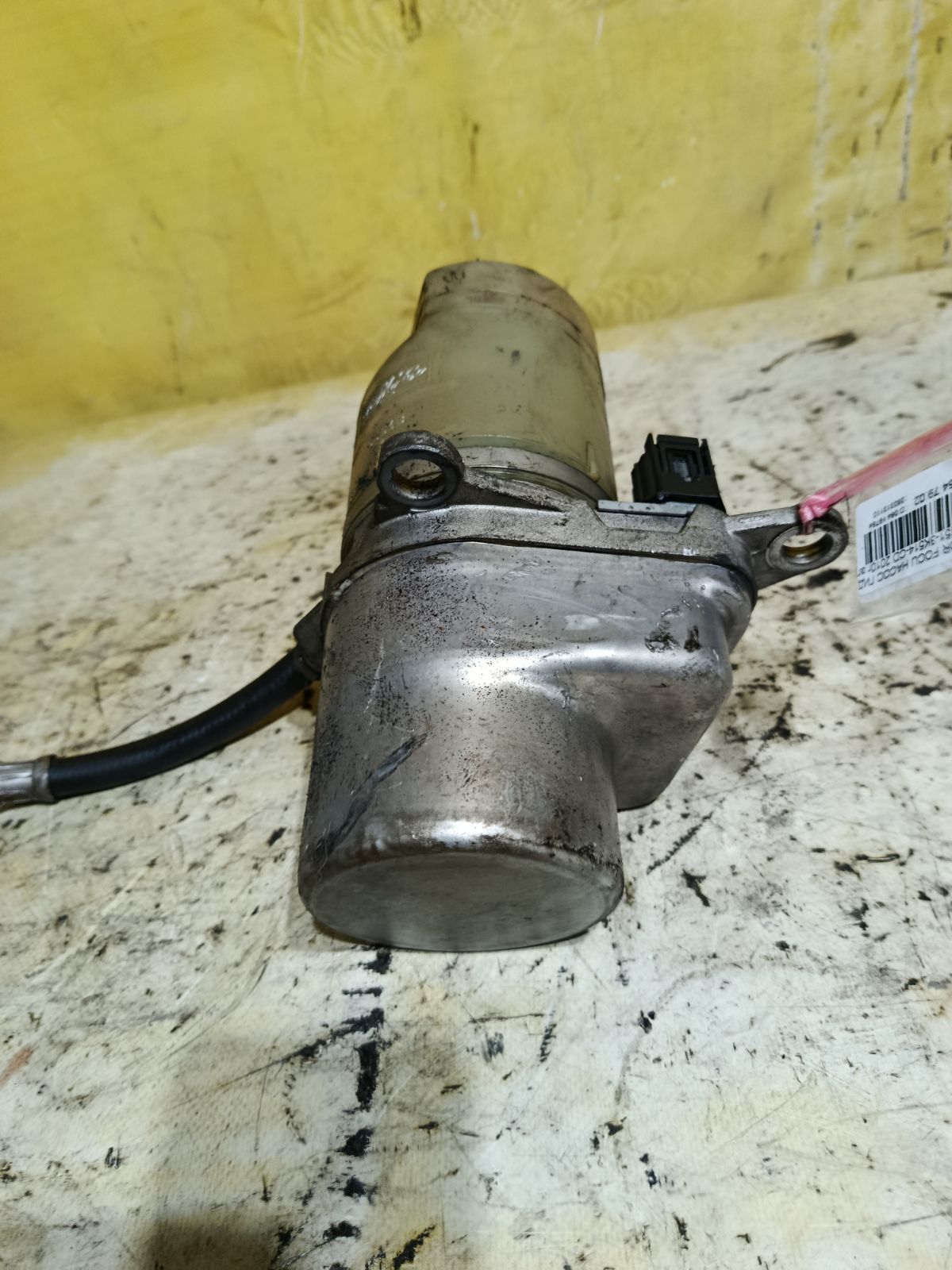 Насос гидроусилителя 4M51-3K514-CD на Ford Focus 2 Фото 3