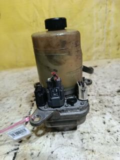 Насос гидроусилителя на Ford Focus 2 4M51-3K514-CD