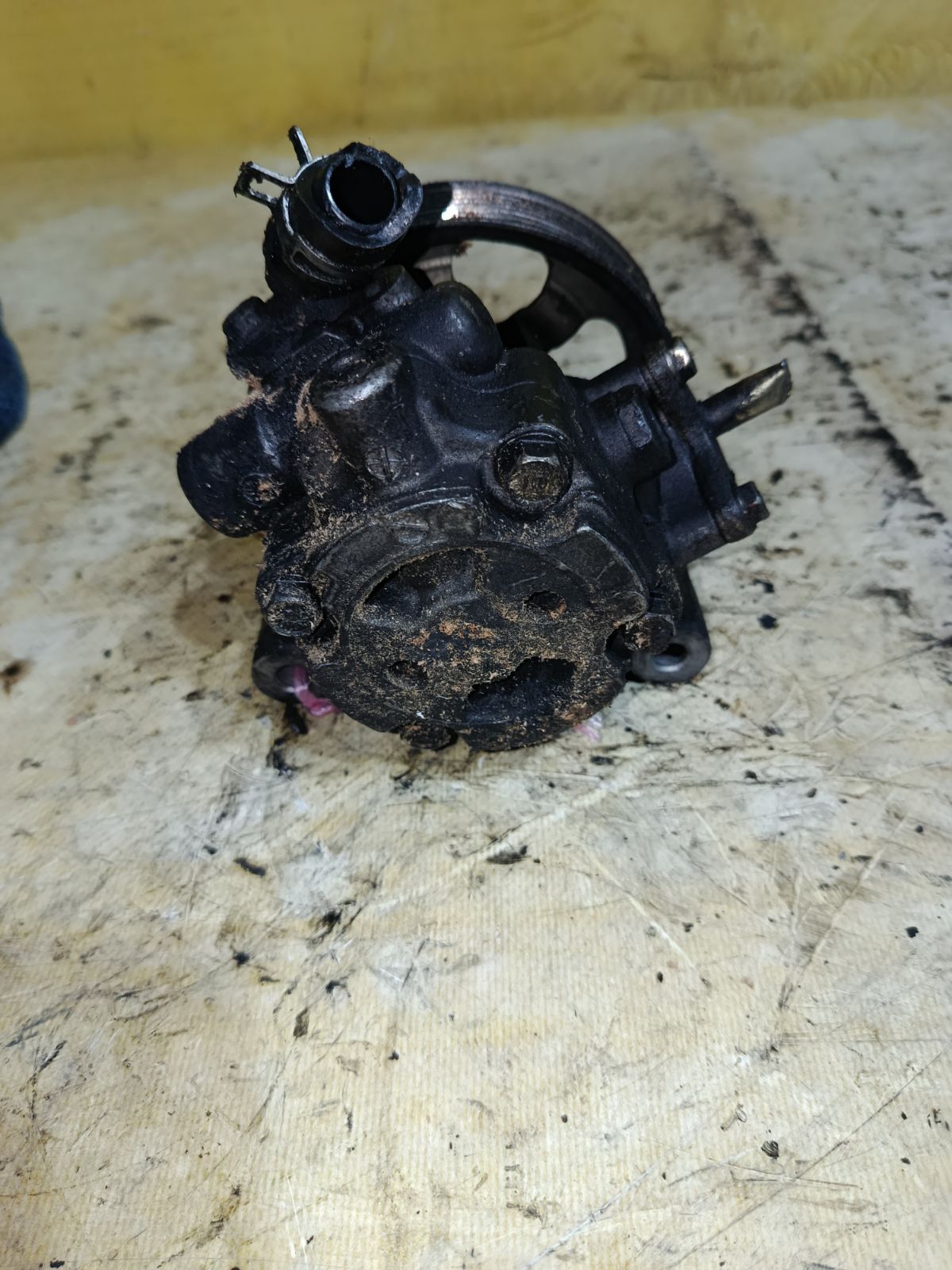 Насос гидроусилителя на Honda Cr-V RD5 K20A Фото 3