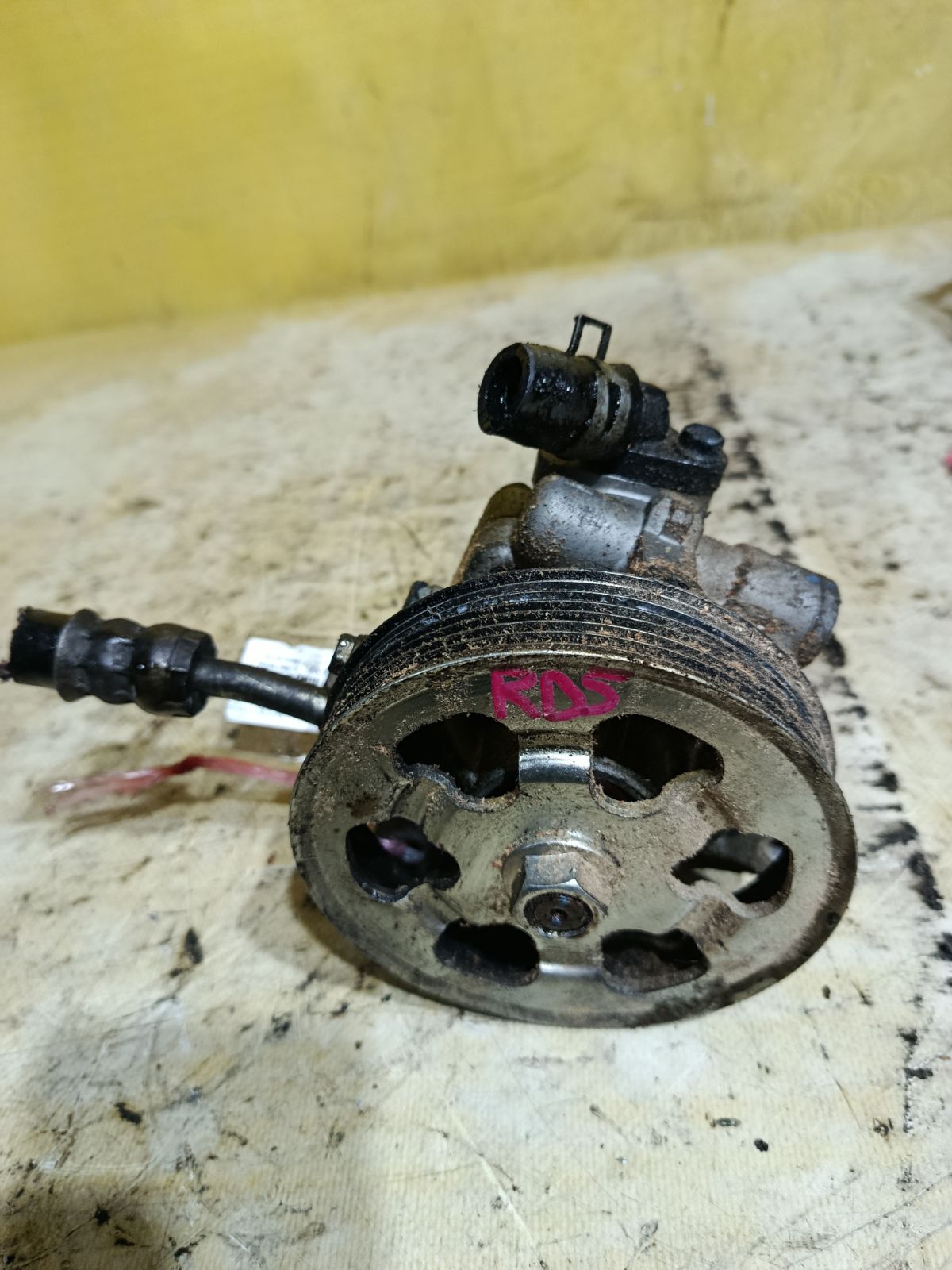 Насос гидроусилителя на Honda Cr-V RD5 K20A Фото 1