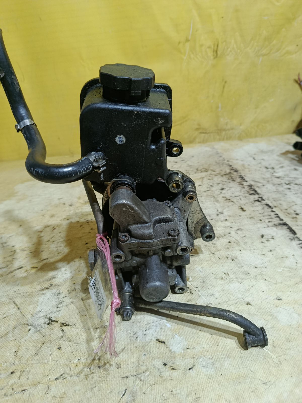 Насос гидроусилителя A1124660101, A0004600183 на Mercedes-Benz C-Class W203.065 112.961 Фото 3