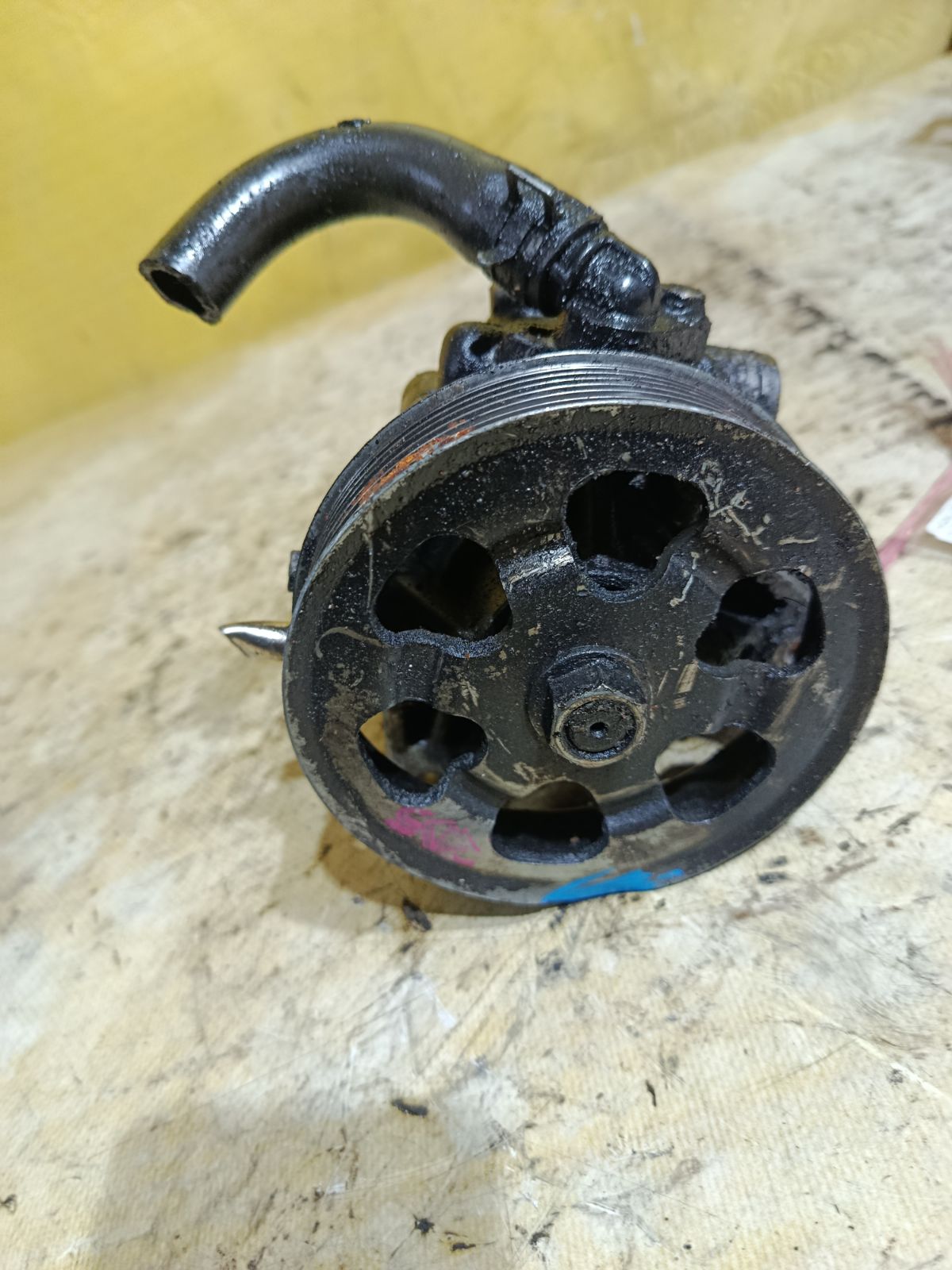 Насос гидроусилителя на Honda Cr-V RD5 K20A Фото 1