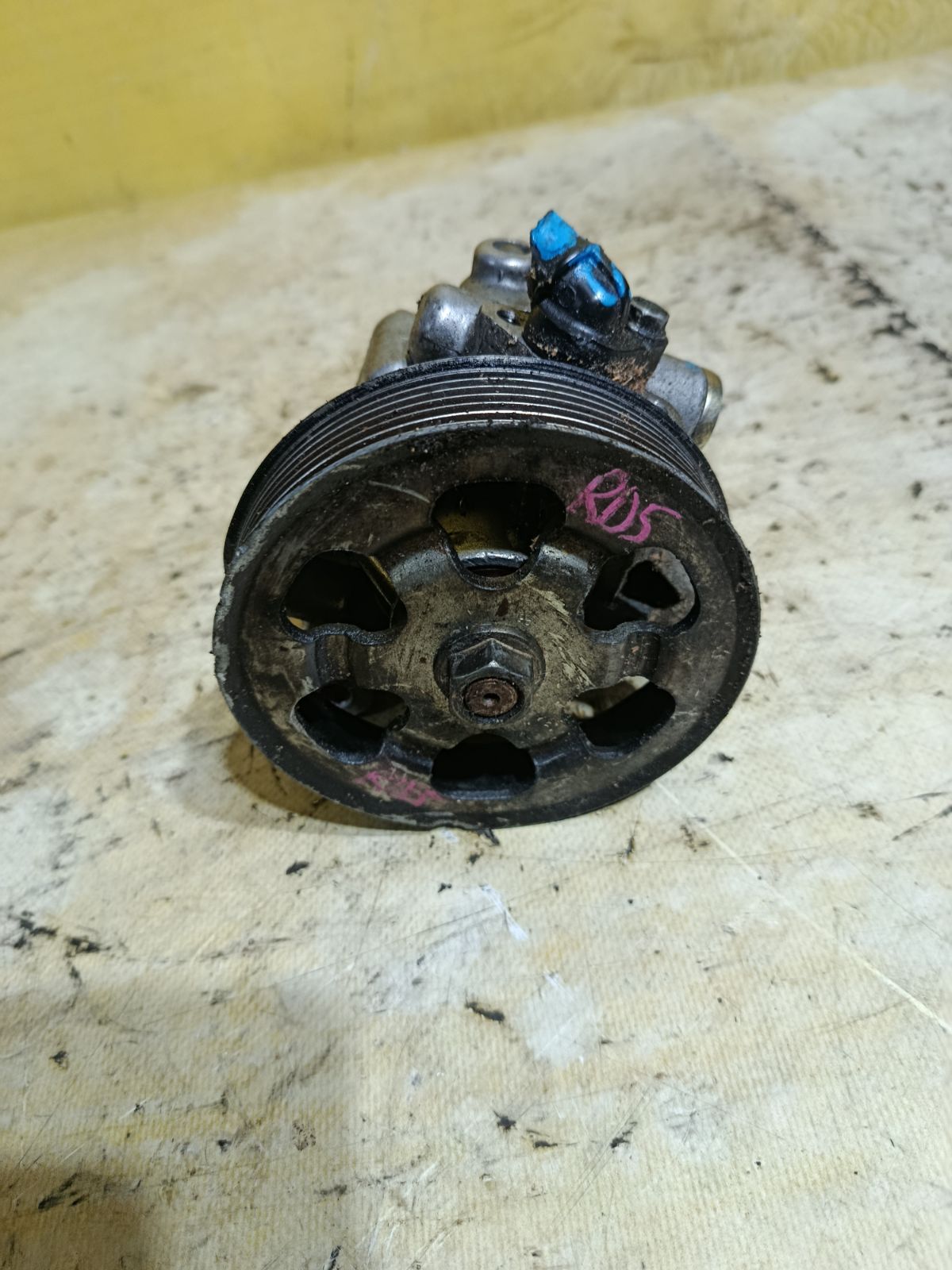 Насос гидроусилителя на Honda Cr-V RD5 K20A Фото 1