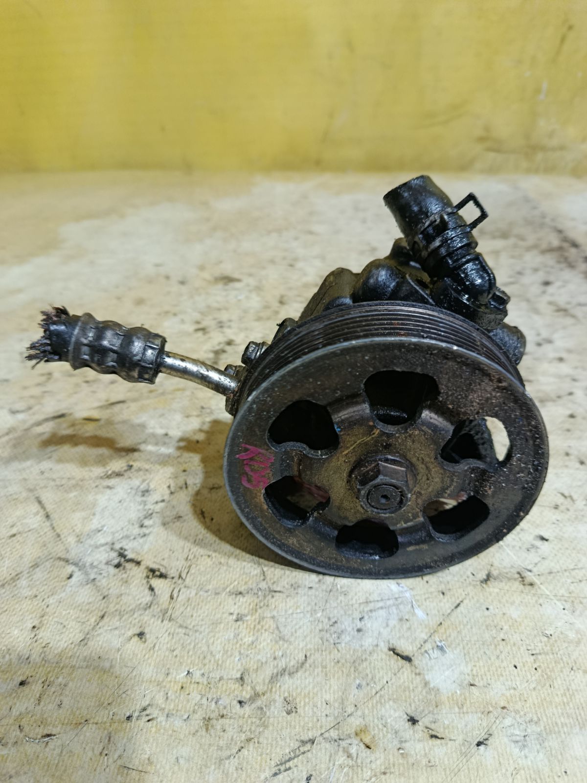 Насос гидроусилителя на Honda Cr-V RD5 K20A Фото 1