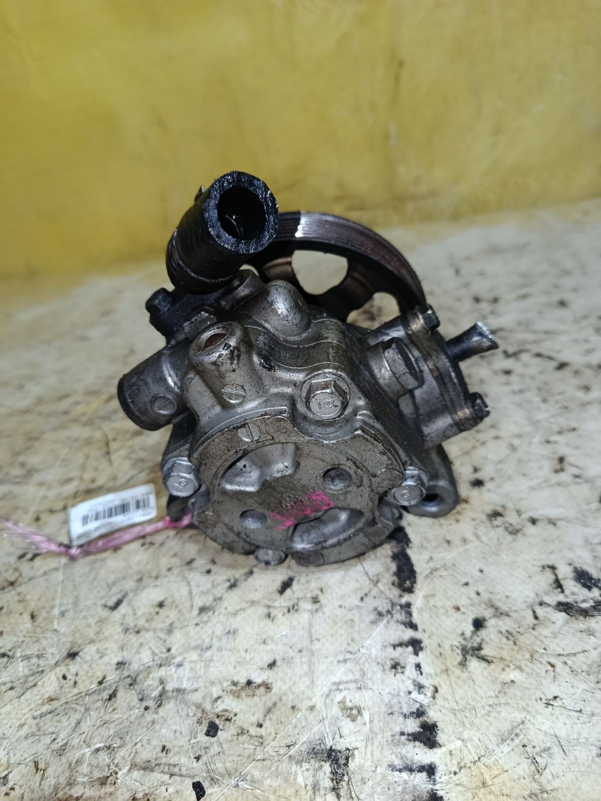 Насос гидроусилителя на Honda Cr-V RD5 K20A Фото 3