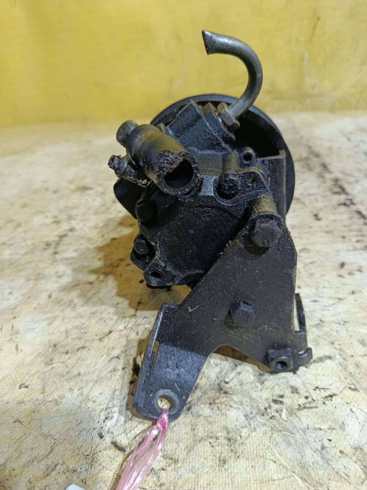 Насос гидроусилителя на Bmw X5 E53-FA53 M54 Фото 4