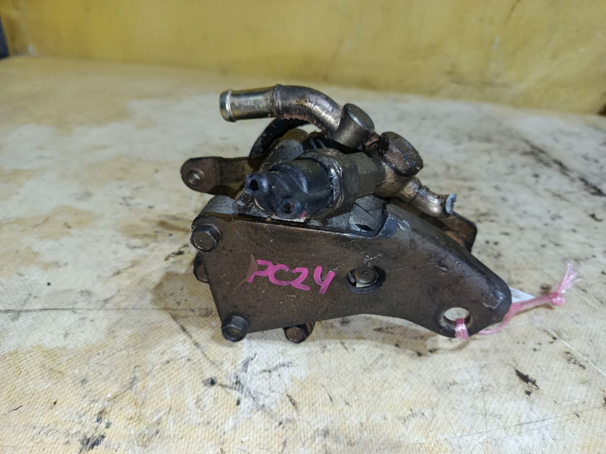 Насос гидроусилителя на Nissan Serena PC24 SR20DE Фото 2