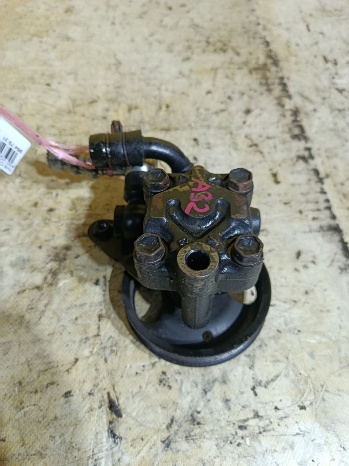 Насос гидроусилителя на Nissan Cefiro A32 VQ20DE Фото 3