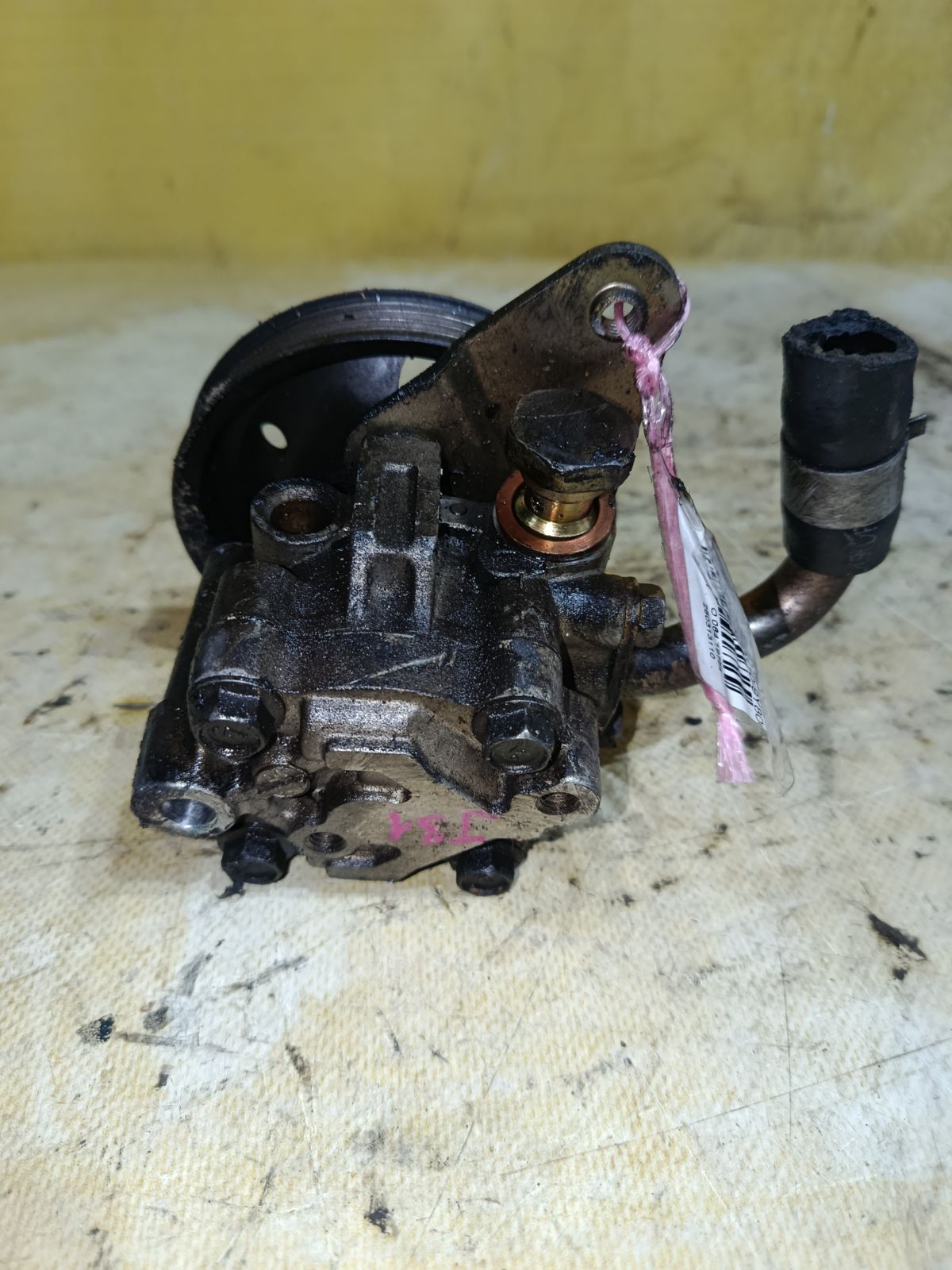 Насос гидроусилителя 19110-9Y800 на Nissan Teana J31 VQ23DE Фото 2