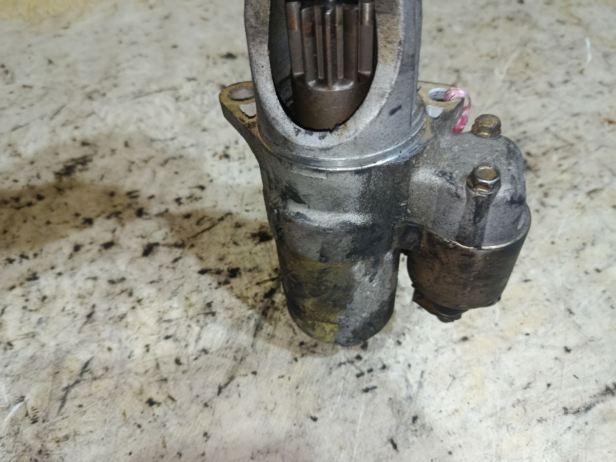 Стартер 23300-2Y900, 23300 2Y90A, LC-047-1280 на Nissan Cefiro A33 VQ20DE Фото 4