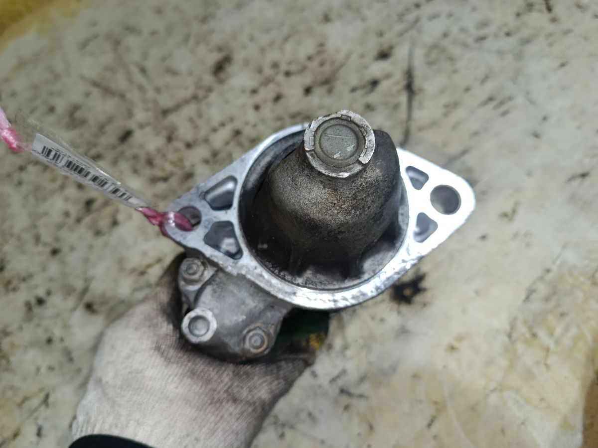 Стартер на Honda Cr-V RD5 K20A Фото 3