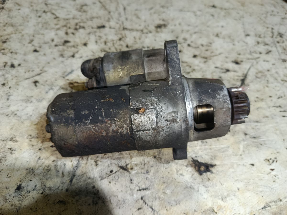 Стартер 23300-8H300, 23300-8H30A, LC-047-5226 на Nissan X-Trail NT30 QR20DE Фото 1